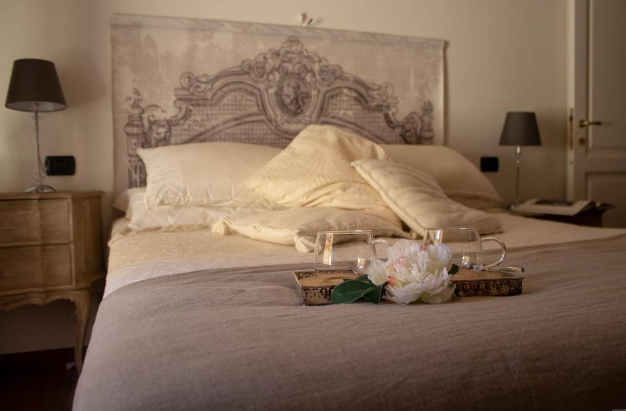 Residenza Le Cicogne Villa ปิสโตยา ภายนอก รูปภาพ
