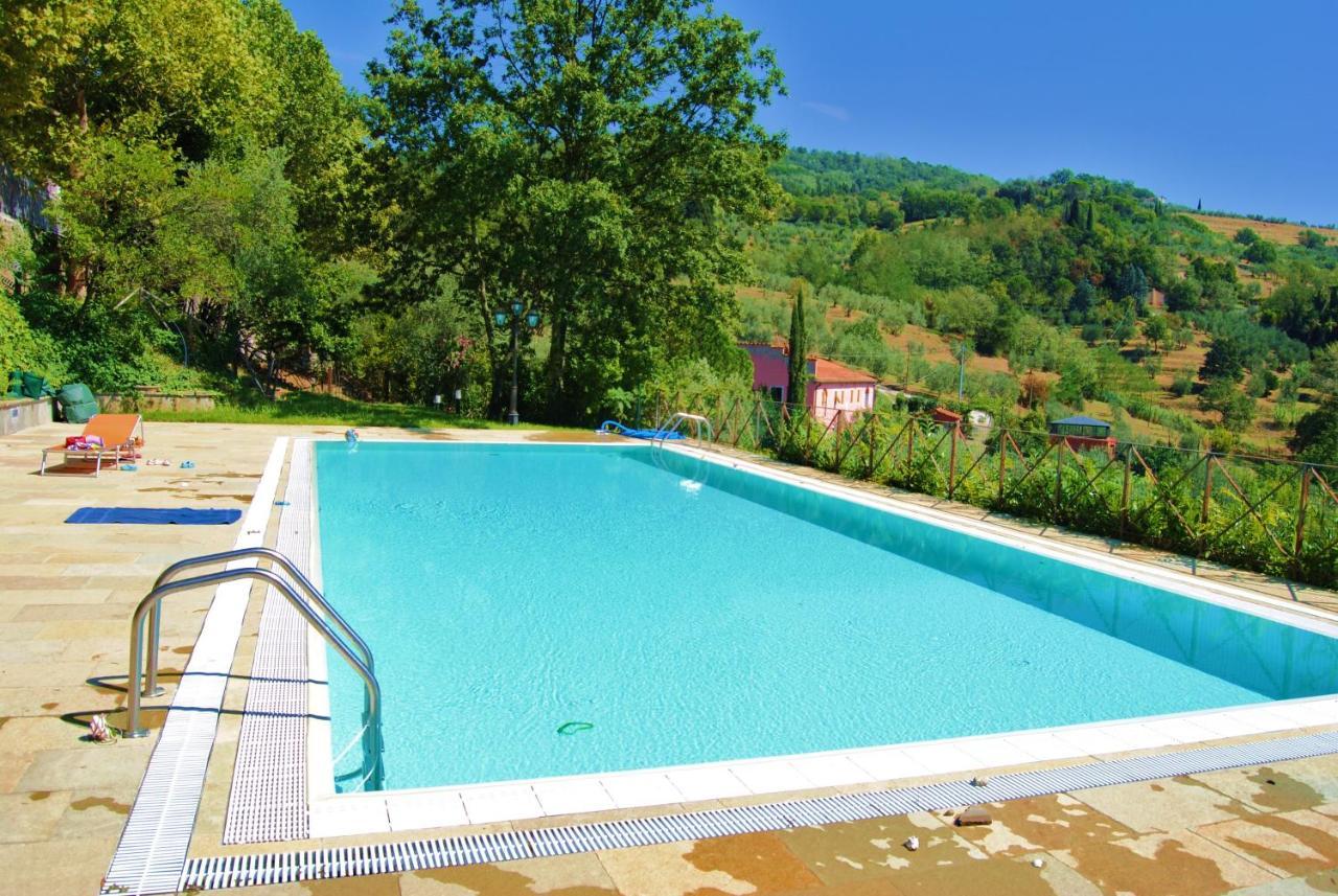 Residenza Le Cicogne Villa ปิสโตยา ภายนอก รูปภาพ